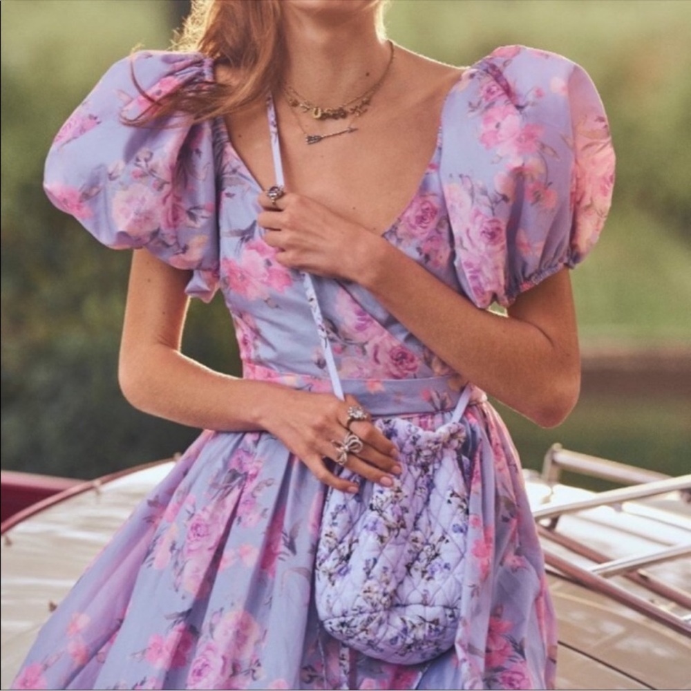 NWT Gorgeous Floral Puff Sleeve Maxi Length Gown, Size Small